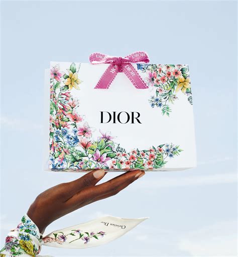 dior hampers|Dior Gift Sets: Perfume, Cosmetics, Beauty Sets .